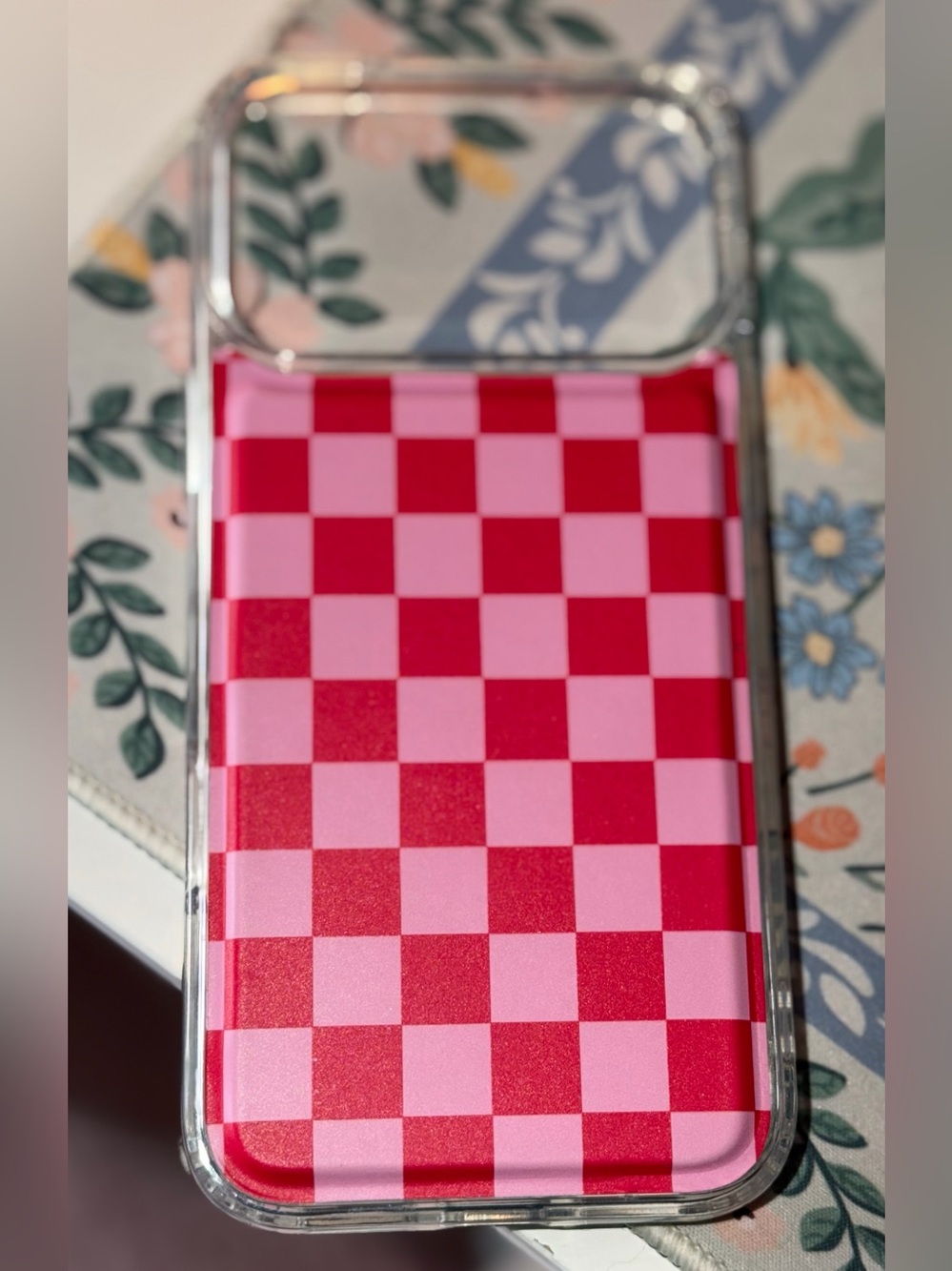 iPhone 17 Pro Max Walli Raspberry Rush Mag Case and magnetic wallet